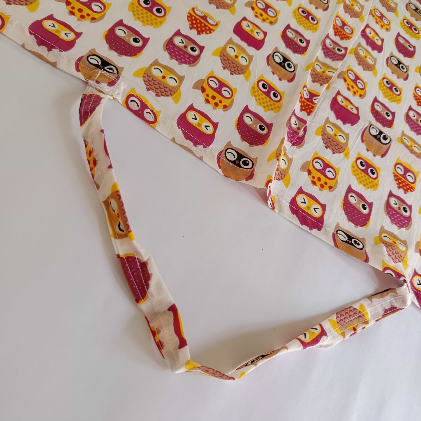 Cotton Feeding Apron - Bawse Baby