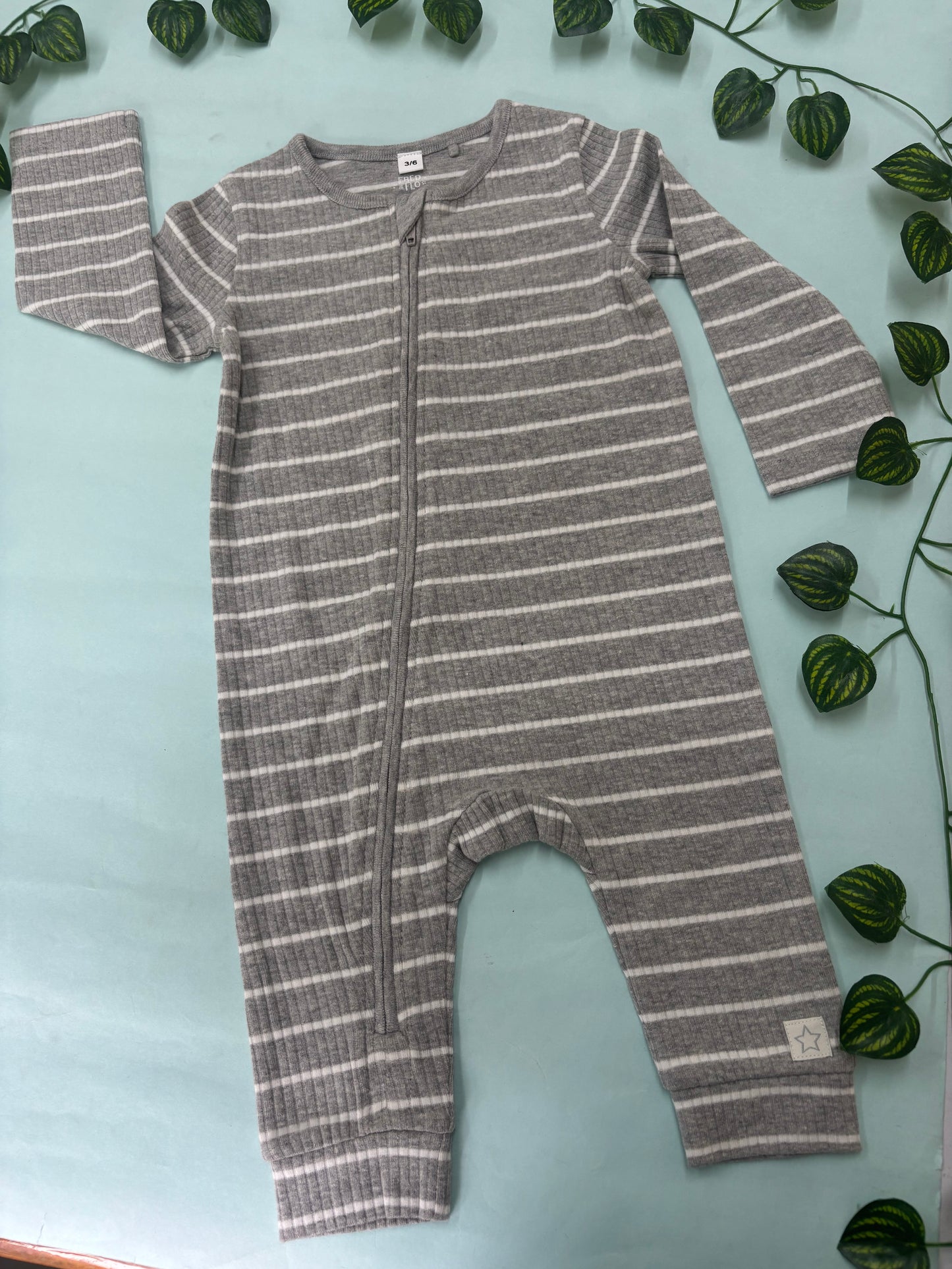 Rompers / Jumpsuits (Pack of 2)